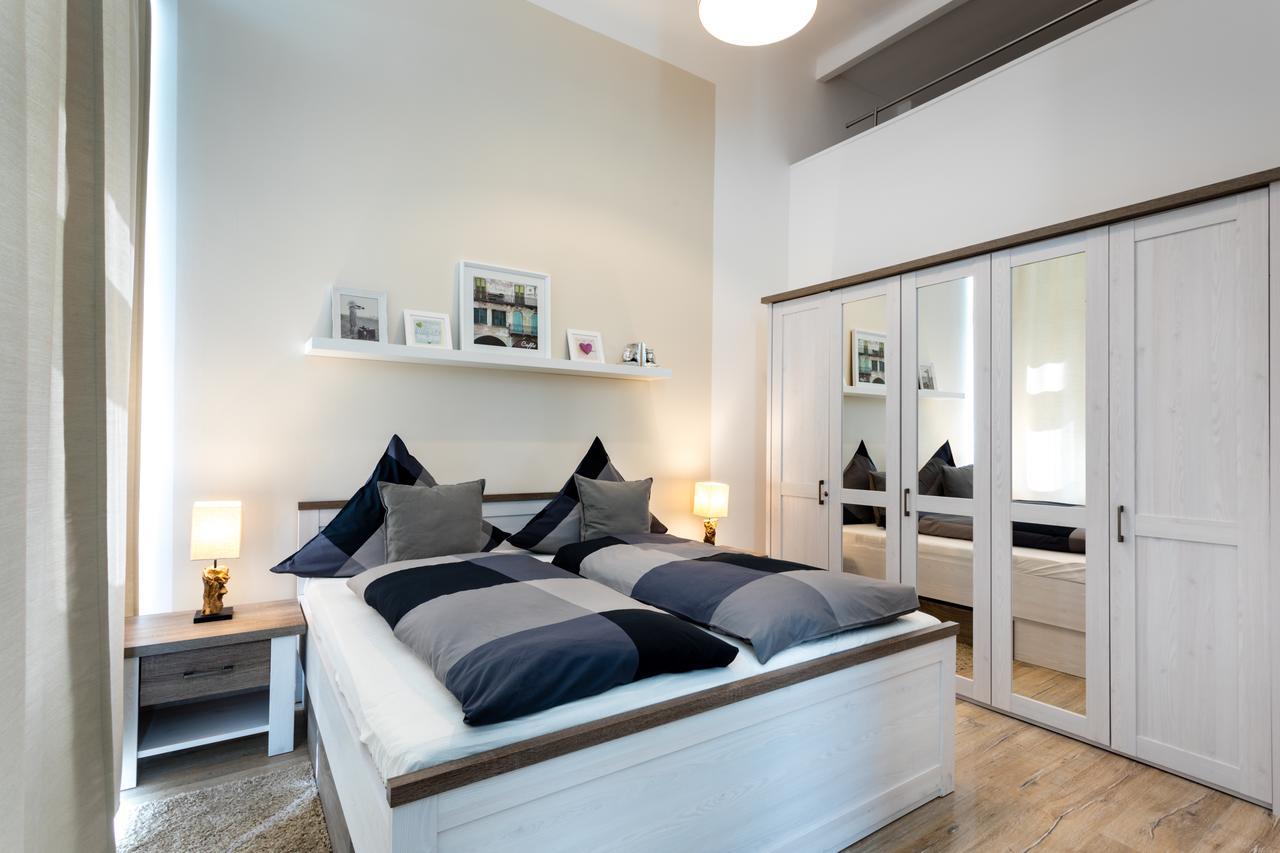The Goethe Loft, 2 Bedroom Up To 5 People Берлін Екстер'єр фото